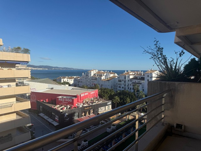 Apartment, Puerto Banús, R5265121