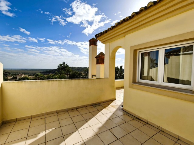 3 Schlafzimmer Apartment in San Roque Club
