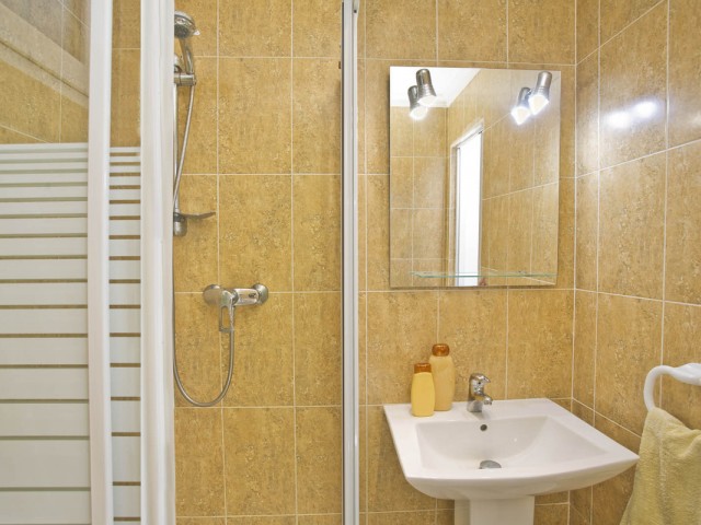 8 Sovrums Villa i Elviria