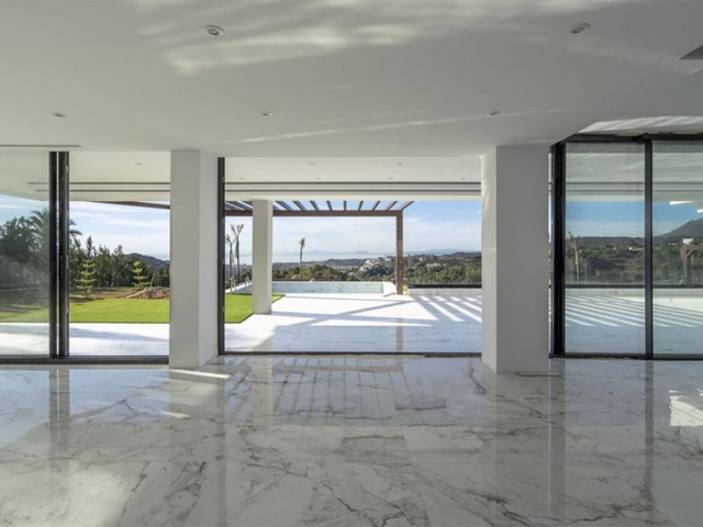 5 Makuuhuoneen Huvila Benahavís