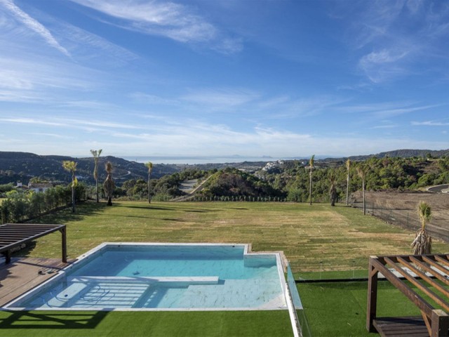 5 Makuuhuoneen Huvila Benahavís