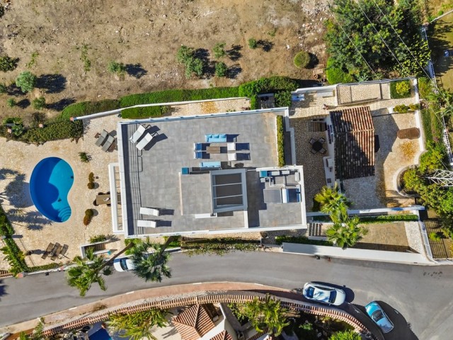 4 Bedrooms Villa in Benalmadena