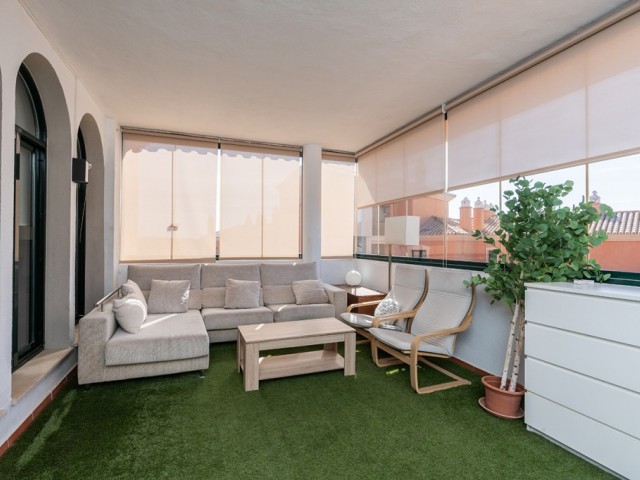 3 Bedrooms Apartment in Elviria