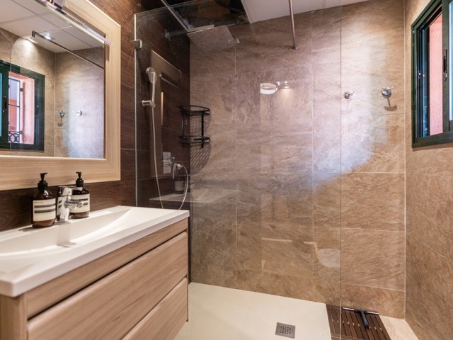 3 Makuuhuoneen Huoneisto Elviria