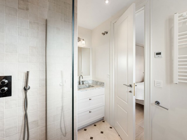 2 Bedrooms Townhouse in Nueva Andalucía