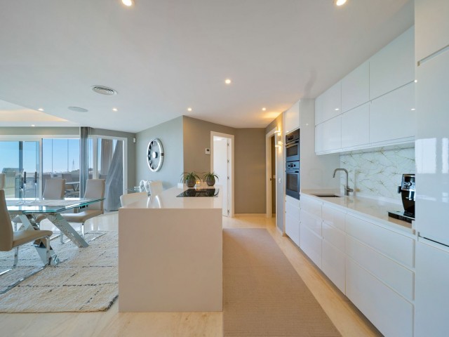 Penthouse in Calahonda