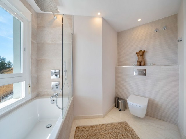 Penthouse in Calahonda