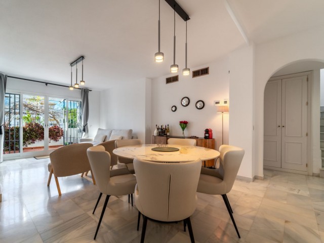 Apartment, Nagüeles, R5258317