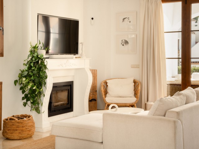 4 Schlafzimmer Villa in Estepona