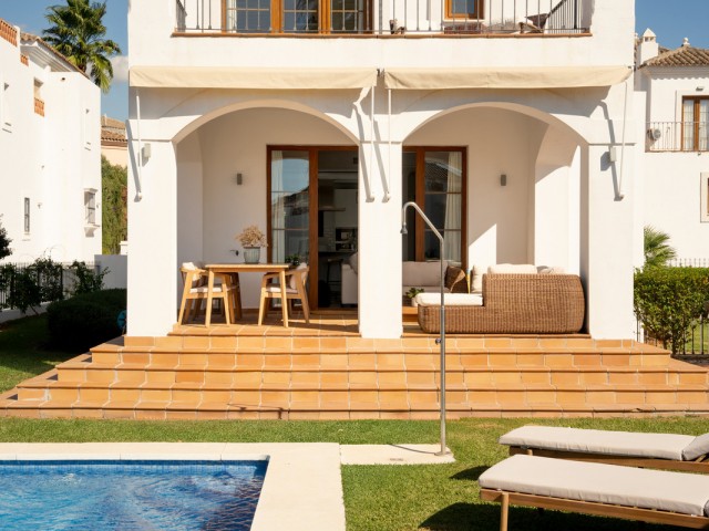 4 Schlafzimmer Villa in Estepona