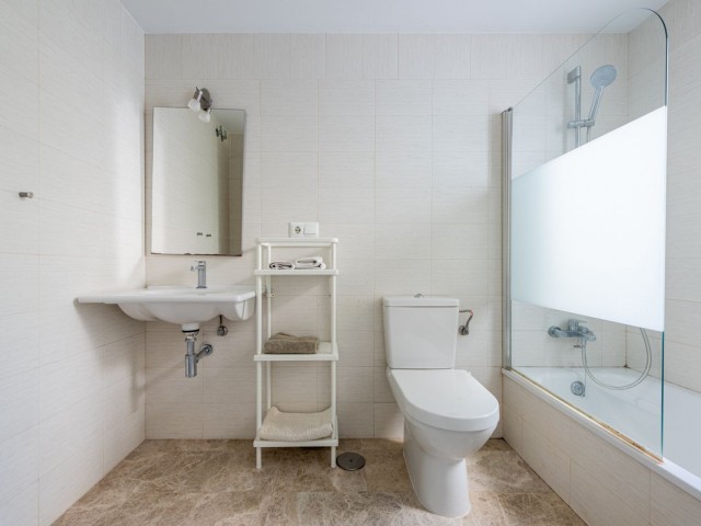 3 Bedrooms Villa in Nueva Andalucía