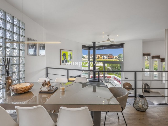 4 Bedrooms Villa in Guadalmina Alta