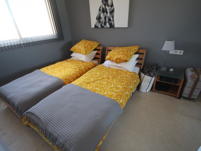 Penthouse avec 2 Chambres  à Riviera del Sol