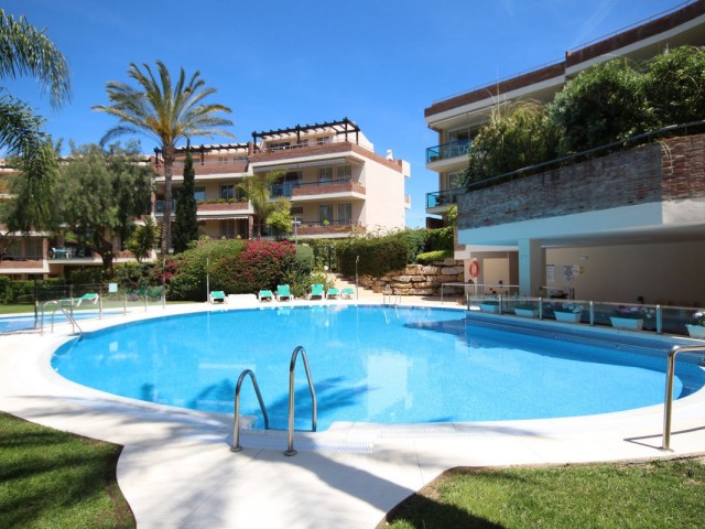 Penthouse avec 2 Chambres  à Riviera del Sol