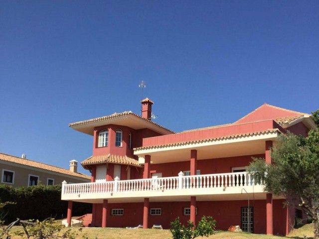 Villa, New Golden Mile