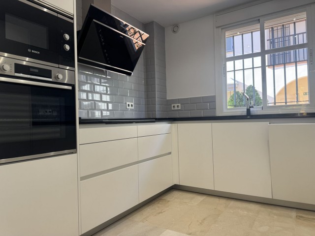 5 Bedrooms Townhouse in Marbella