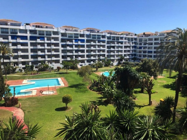 3 Bedrooms Apartment in Puerto Banús