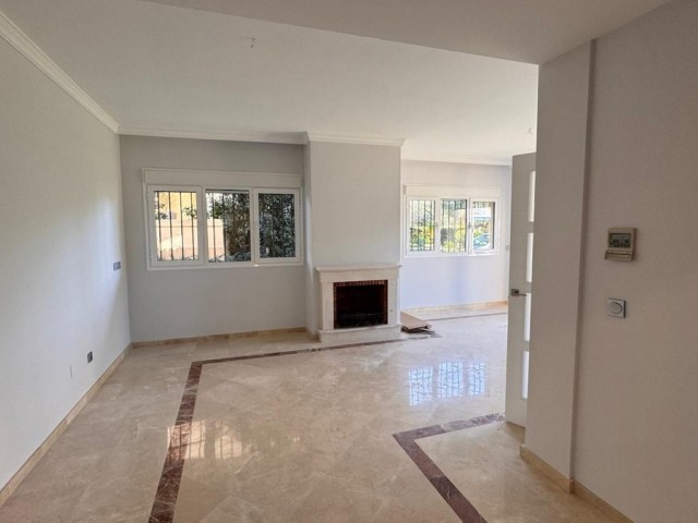 3 Schlafzimmer Villa in San Roque Club