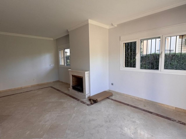 3 Schlafzimmer Villa in San Roque Club