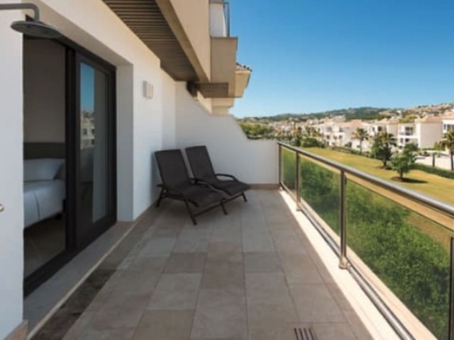 Penthouse avec 3 Chambres  à La Duquesa