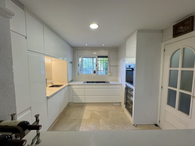 3 Makuuhuoneen Rivitalo Estepona