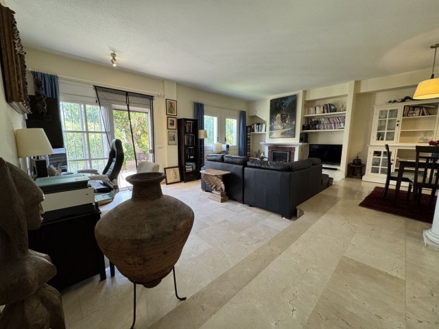 3 Makuuhuoneen Rivitalo Estepona