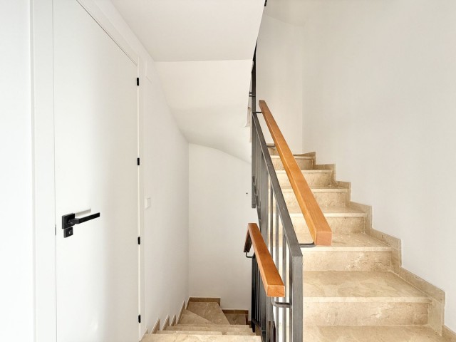 3 Schlafzimmer Reihenhaus in Estepona