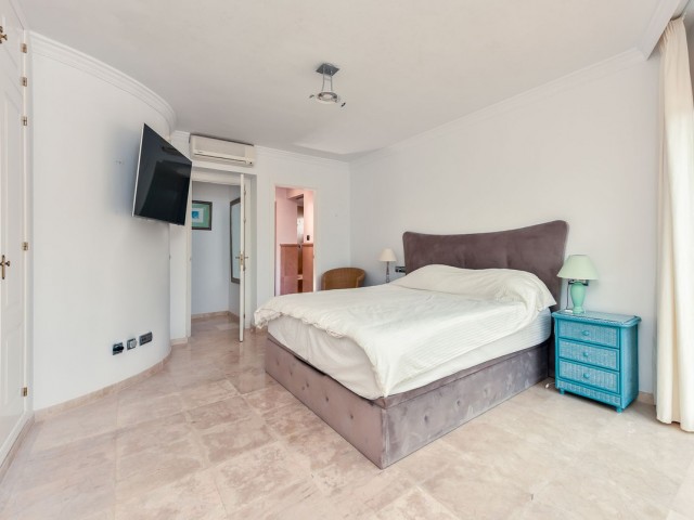 3 Bedrooms Villa in Mijas Costa