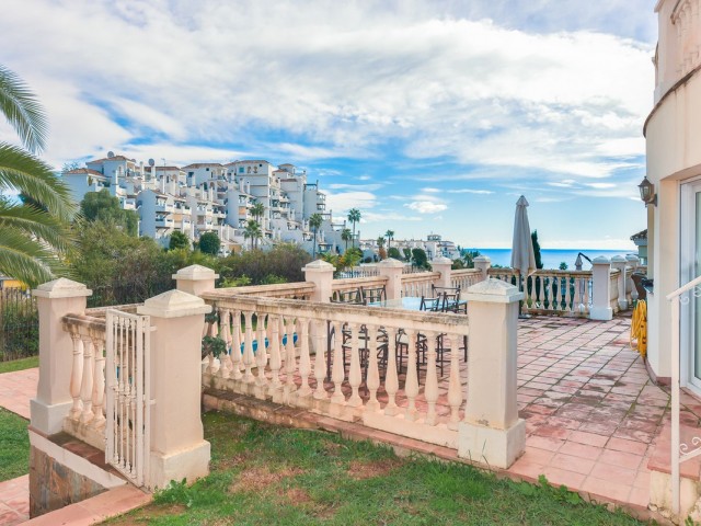 3 Bedrooms Villa in Mijas Costa