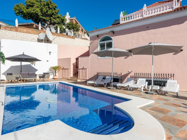 4 Bedrooms Villa in Torreblanca