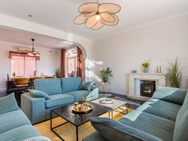 Villa con 4 Dormitorios  en Fuengirola