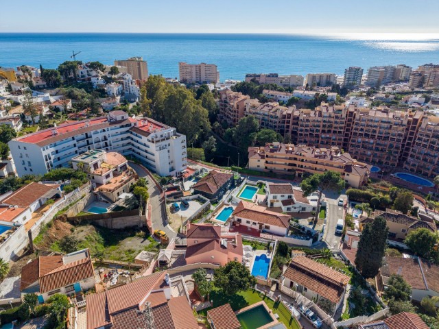 Villa con 4 Dormitorios  en Fuengirola