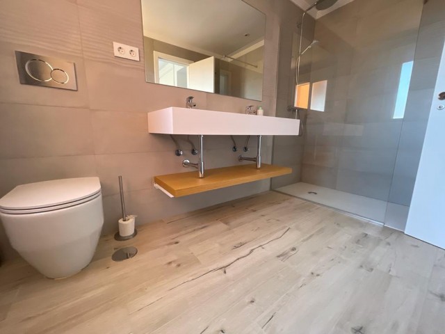 3 Bedrooms Townhouse in Benahavís