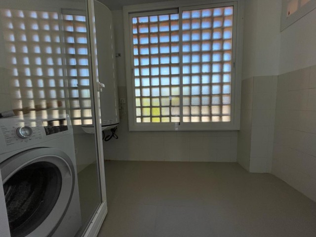 3 Bedrooms Townhouse in Benahavís