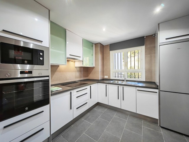 Appartement avec 2 Chambres  à Puerto de Cabopino