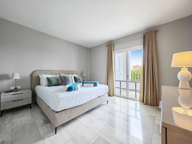 Appartement avec 2 Chambres  à Puerto de Cabopino