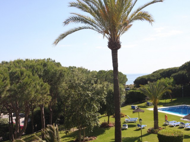 Appartement avec 2 Chambres  à Puerto de Cabopino