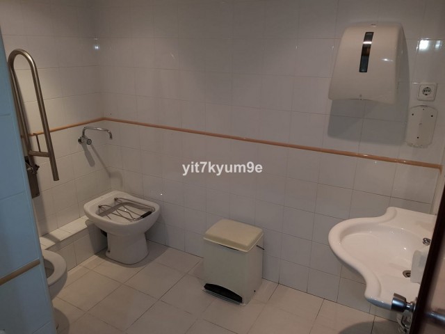 Commercial in Málaga Centro