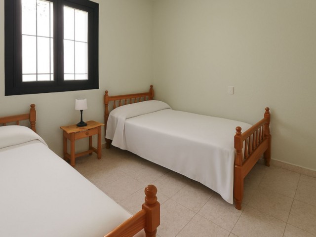 2 Schlafzimmer Villa in La Duquesa