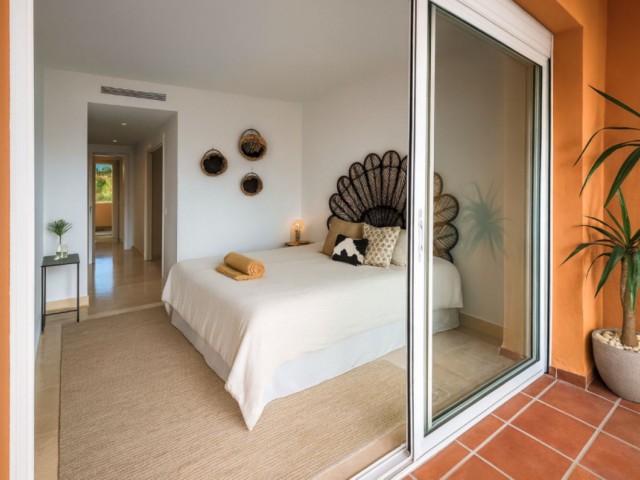 3 Bedrooms Apartment in La Duquesa