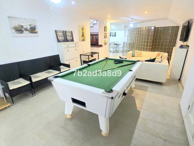 8 Makuuhuoneen Huvila Nueva Andalucía