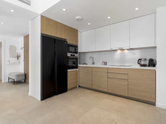 Penthouse avec 2 Chambres  à Torremolinos