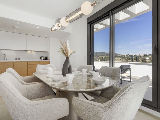 Penthouse avec 2 Chambres  à Torremolinos