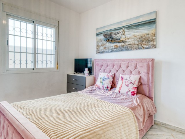 4 Bedrooms Villa in New Golden Mile