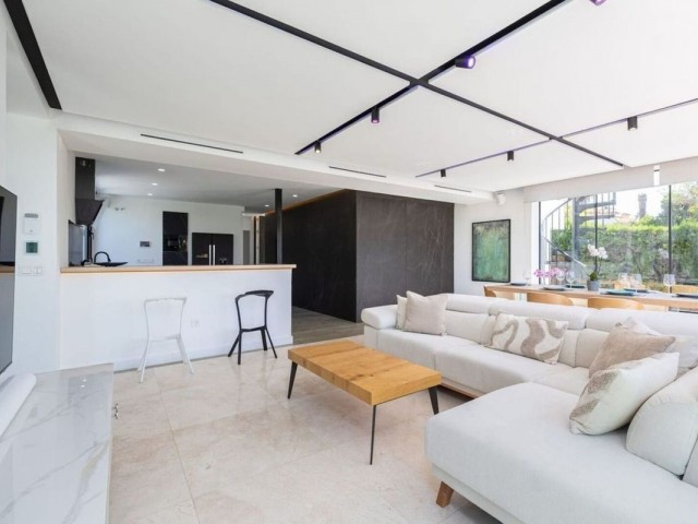 3 Schlafzimmer Villa in El Faro