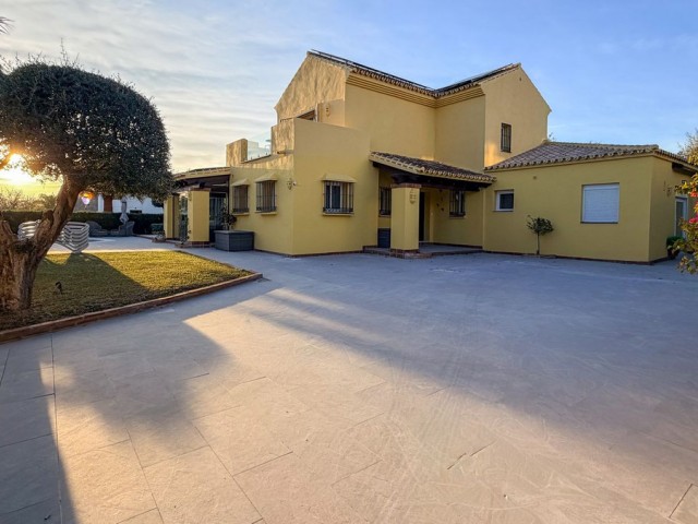 4 Schlafzimmer Villa in Mijas Golf