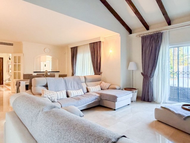 4 Bedrooms Villa in Mijas Golf