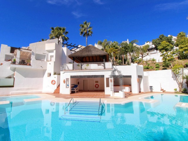 Maison mitoyenne, Istán, R5272543