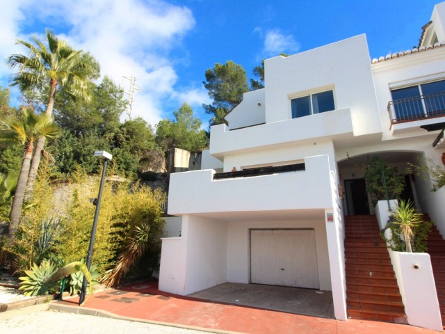 3 Soveroms Rekkehus i Istán