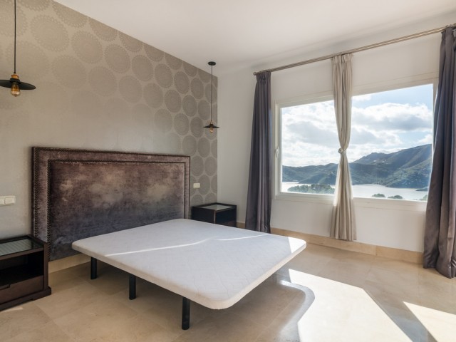 3 Slaapkamer Rijtjeshuis in Istán